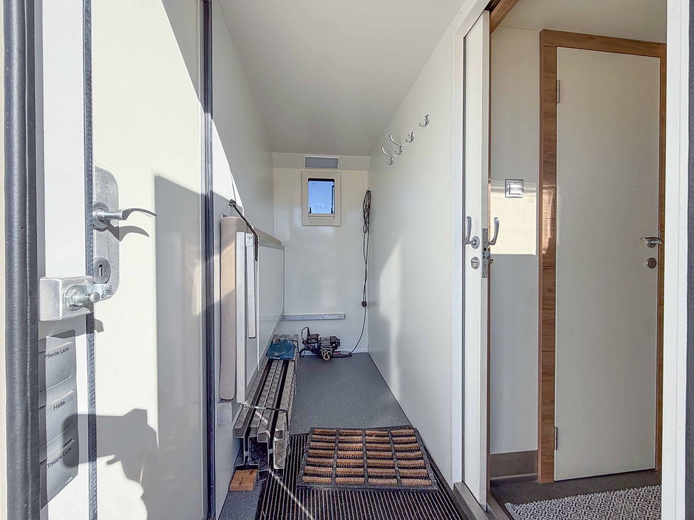 Miniaturbild: 26t 5 Pferde /  Wohnung