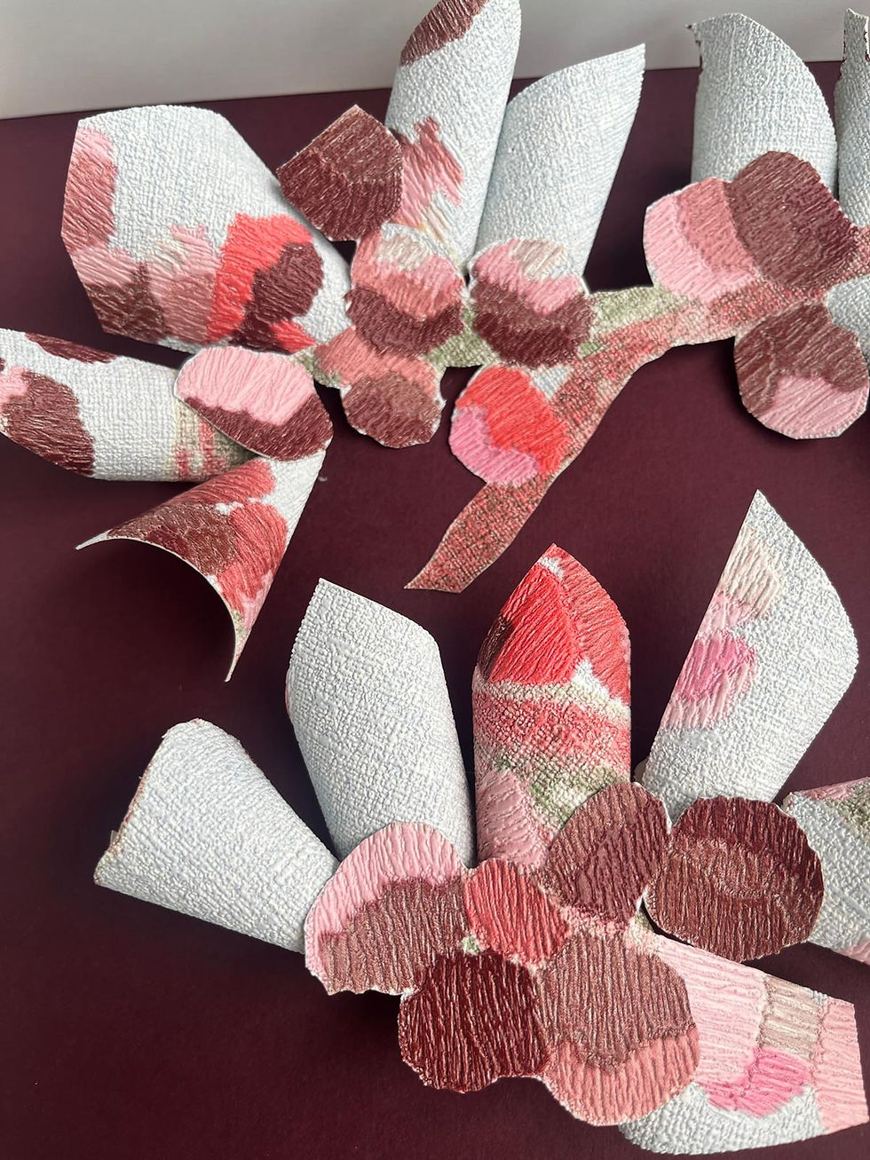 Luxury wallpaper sculpture by ArtEssence in soft red and pink tones.