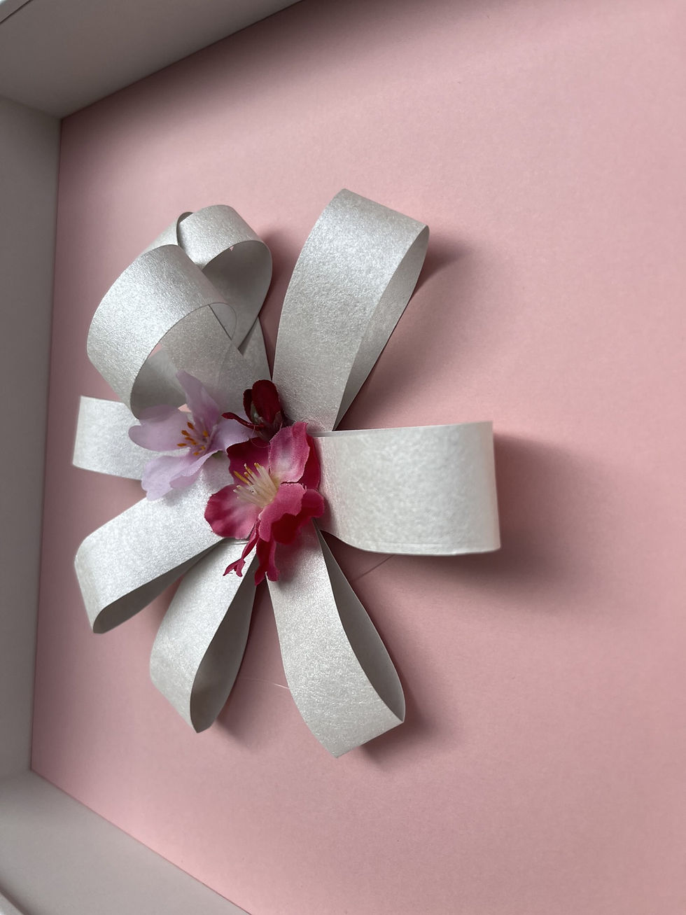 Thumbnail: 3D floral wall art by Nekane Munoz with wallpaper flower – ideal for modern luxury interiors.