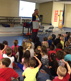 Angela Russ-Ayon | AbridgeClub.com | Interactive Early Childhood Presenter