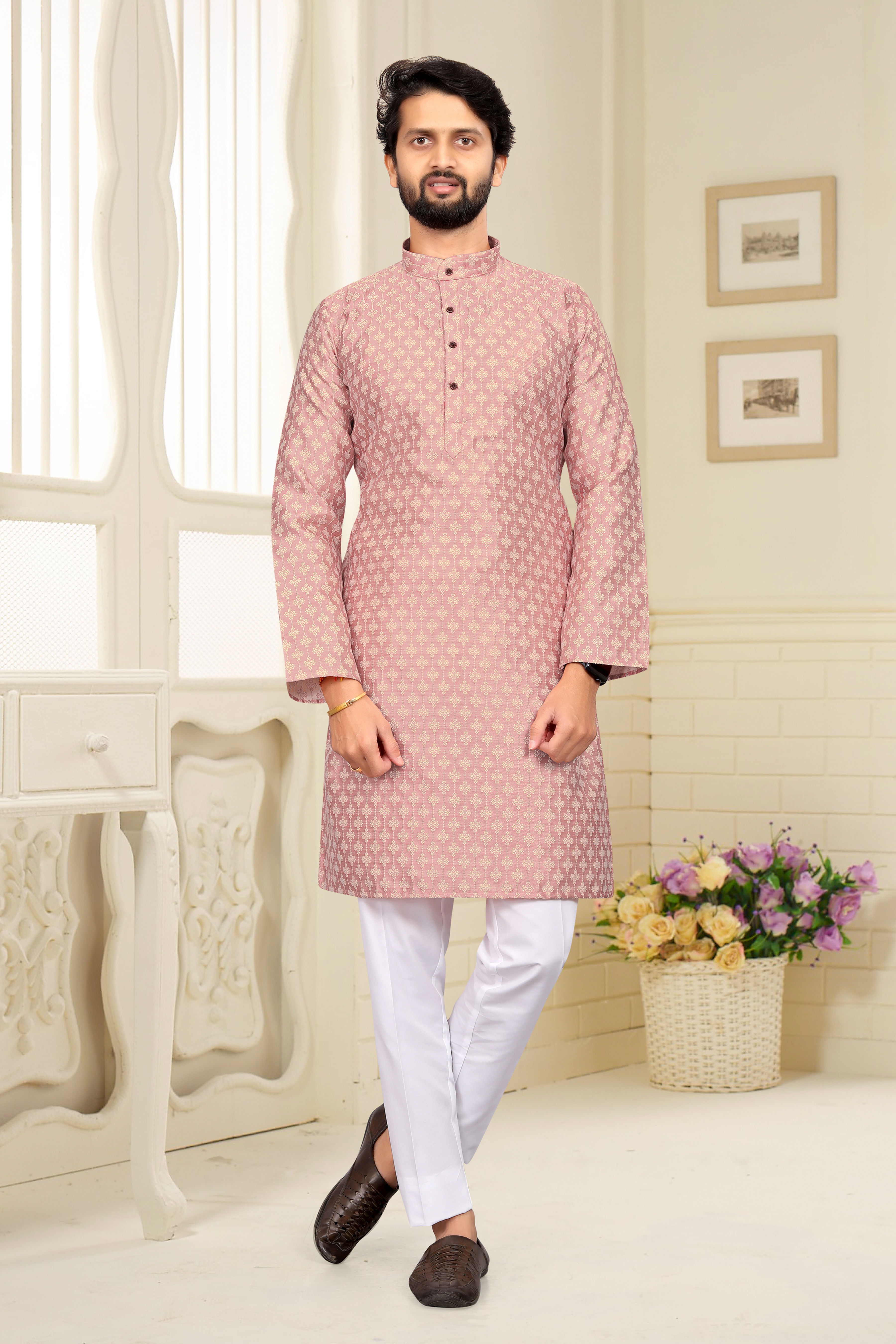 Showlook Jacquard Festive Kurta Pyjama set
