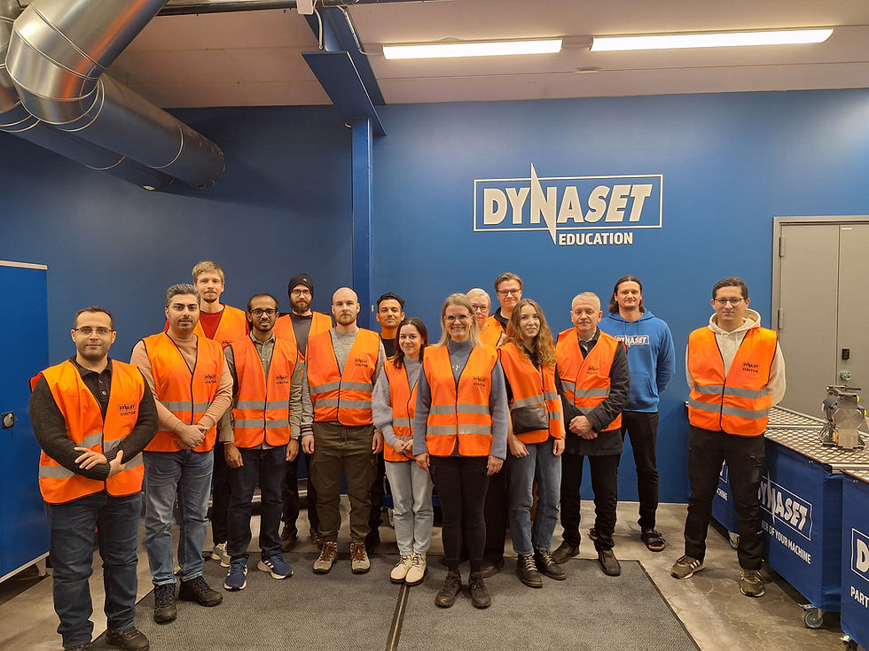 DSII students in Dynaset’s education premises.  