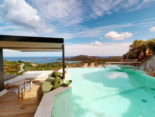 Ville Lusso Sardegna: Scopri Villa Blu, un’Esclusiva Residenza in Costa Smeralda