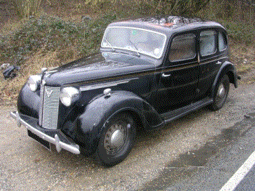 1946 Austin 16 Saloon
