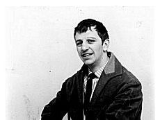 רינגו מצטרף לביטלס