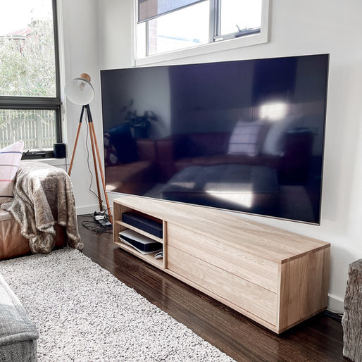 Full Motion TV Mount - "I want to mount my TV so it can move "