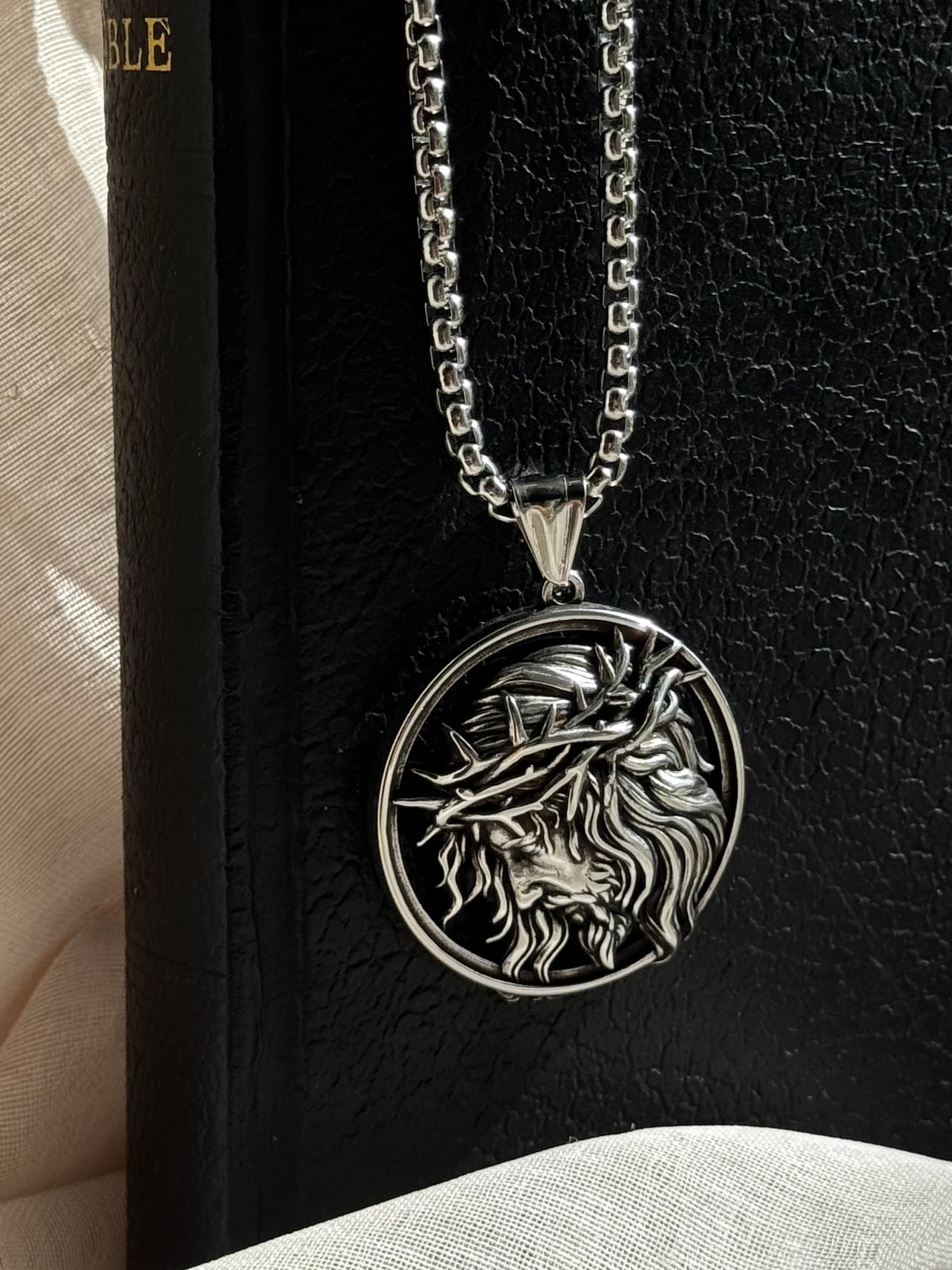 Collier Jésus - Homme