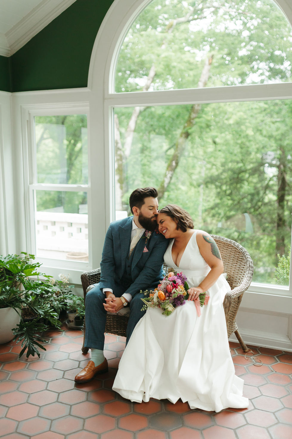 Maggie & Hunter May Wedding Photographed by Wild Alchemy Photo at Maple Grove Estate Knoxville
