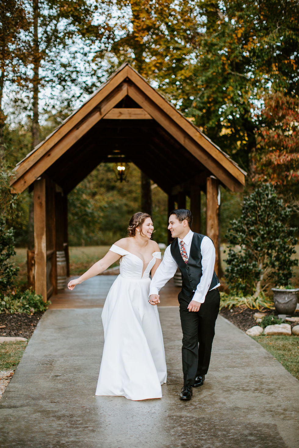 Madison + Zane by Hannah Campbell Photography
