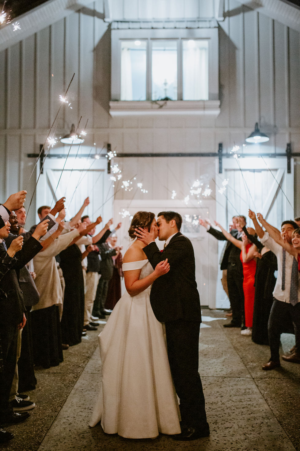 Madison + Zane by Hannah Campbell Photography