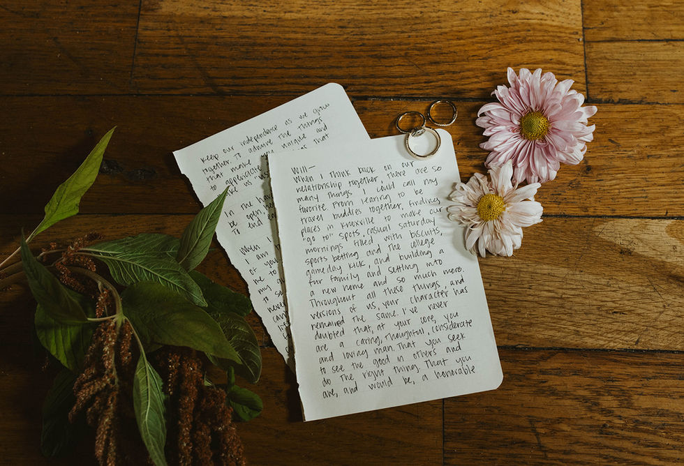 Caroline & Will photographed by Baylee's Creative House- https://www.bayleescreativehouse.com/