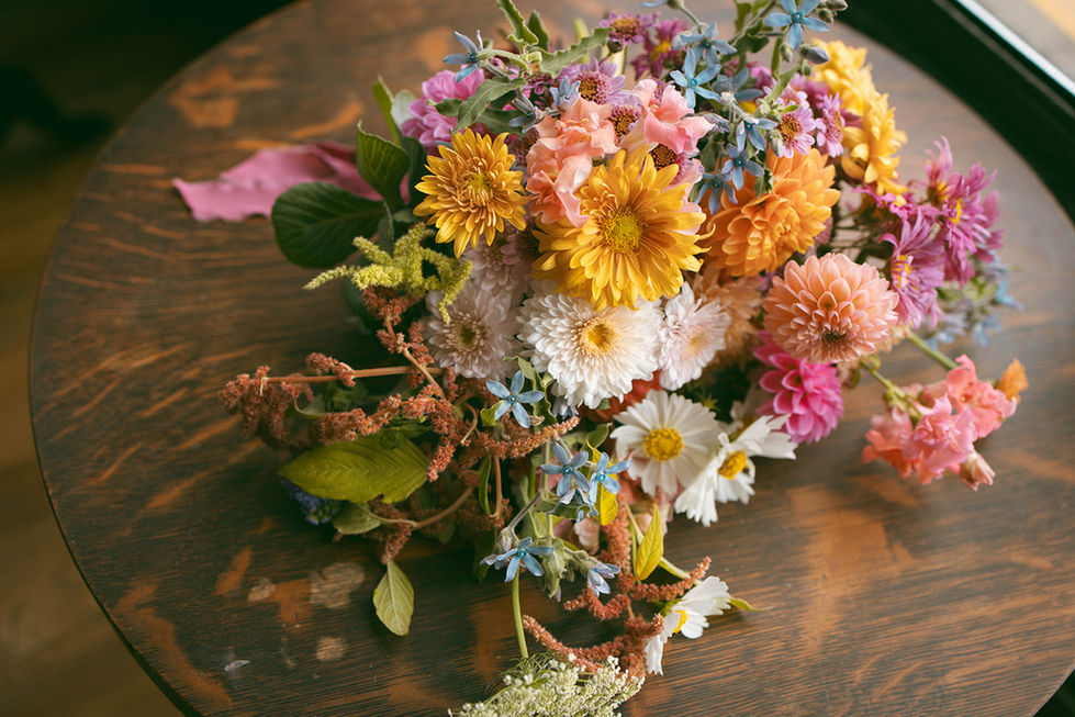 Caroline & Will photographed by Baylee's Creative House- https://www.bayleescreativehouse.com/