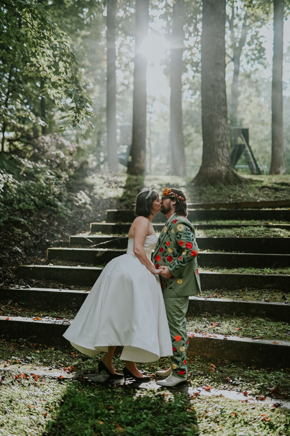 Sarah and Liam August wedding at Norris photographed by Emily Mollineaux