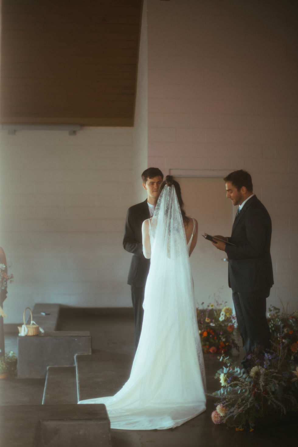 Khasia & Andrew by Ann Eyssen