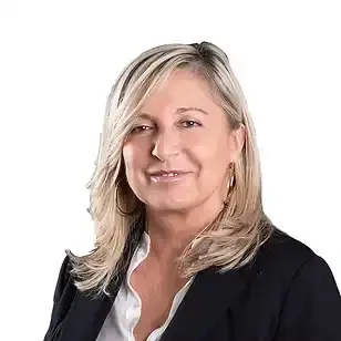 Satisfied clients share their experiences with consulting and training services, describing the benefits achieved in terms of process improvement, increased operational efficiency, and growth in company capabilities. Their testimonials reflect the value of a results-oriented approach, collaboration, and continuous improvement, highlighting the tangible impact of the support received on daily work and company performance.