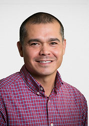 Roger-Aguilar.jpg