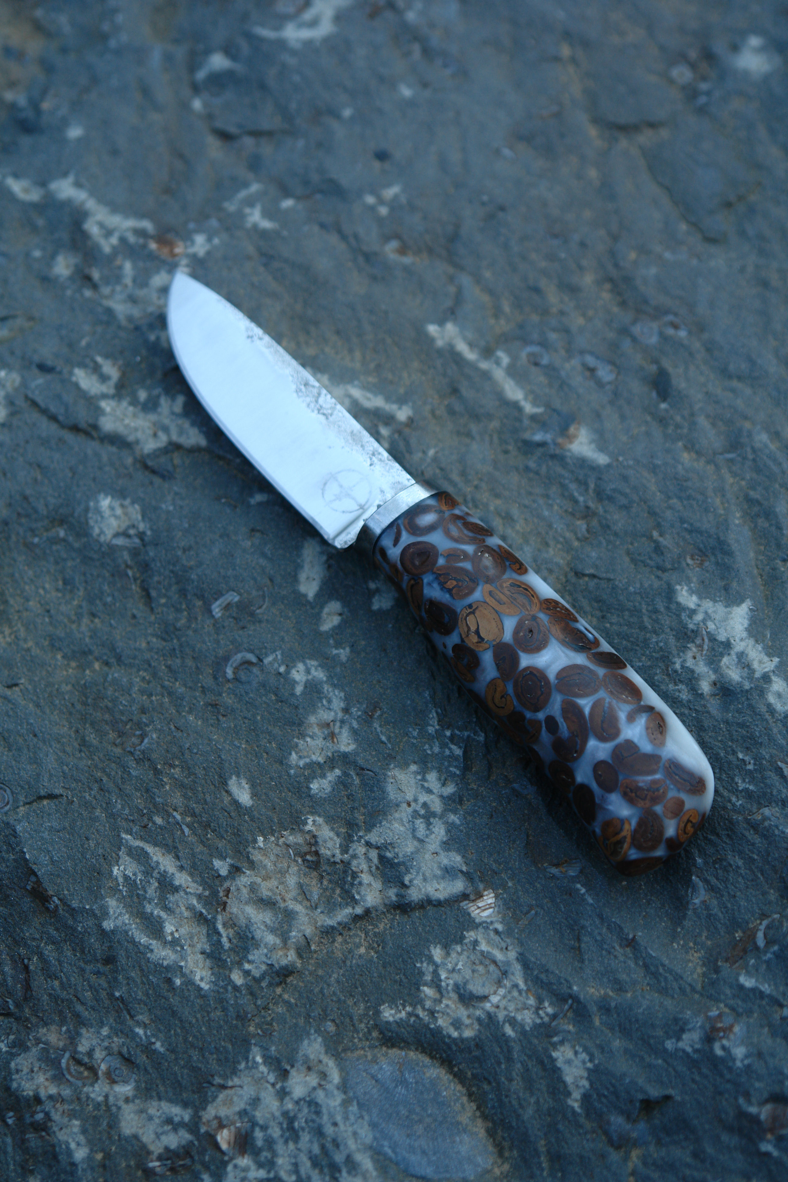 Kleines Schnitzmesser, handgeschmiedet