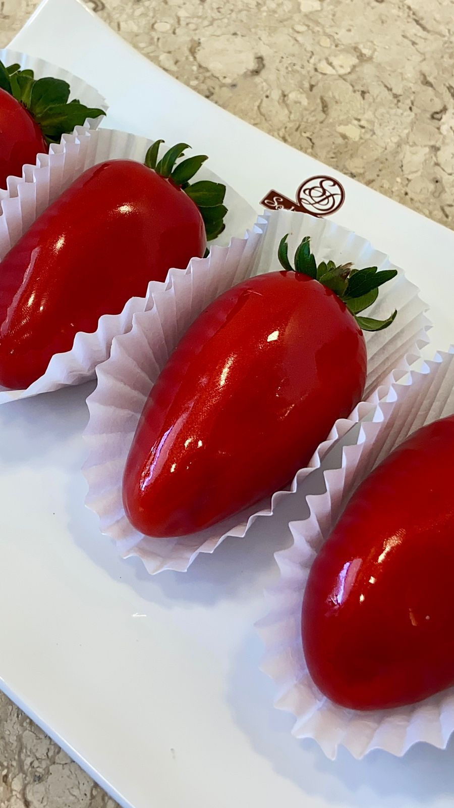 Sodiê Doces aposta na tendência dos Morangos do Amor