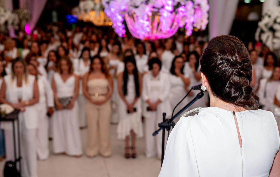 Noite Real marca abertura da programação do 9º Encontro Mulheres que Marcam em Natal