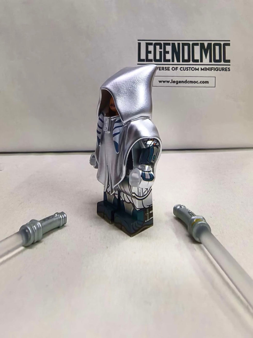 Thumbnail: Silver Variant of The Grey Ronin by Baggles x LCM