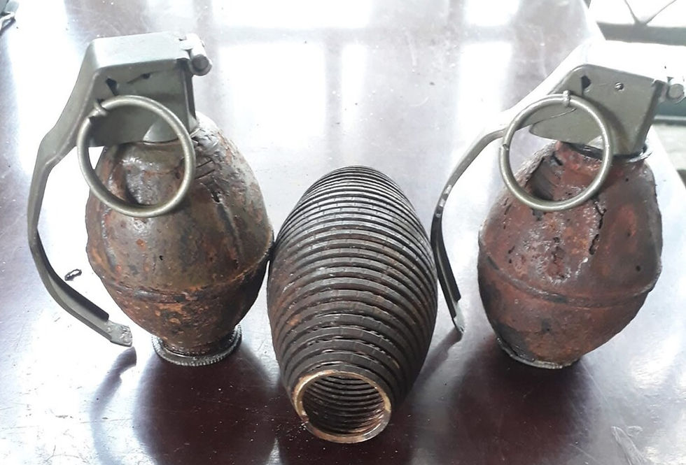 M26 El bombası (Kaynak: https://forum.cartridgecollectors.org/t/m26-lemon-frag-coils/68639)