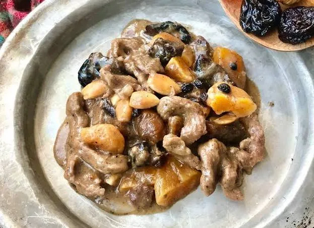 Mutancana Nedir? Osmanlı Saray Mutfağının Tatlı ve Ekşi Lezzeti