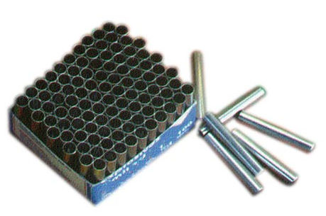 Adi fünye, kapsül, detonatör (https://www.indiamart.com/proddetail/plain-detonators-1591481930.html?srsltid=AfmBOoqiFhqDuCGYi8-n0lyYtujt9JNIfbMlTVgLyynsuSKe8WCAUAGp)