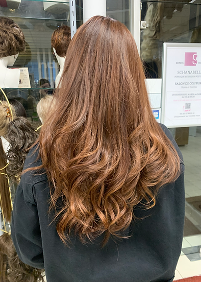 Perruque en cheveux naturels