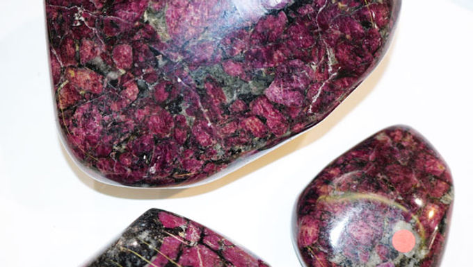 Eudialyte polished specimens