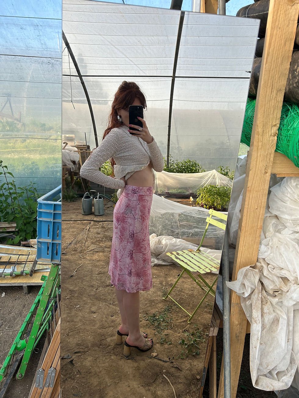 Miniature : Pink tones flowers mid-length skirt