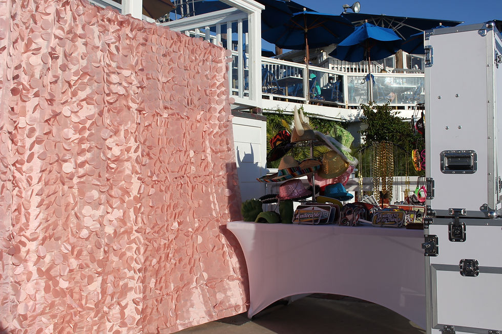 Petal - Rose Gold / Blush