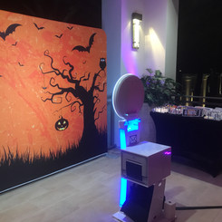 Halloween at VFI 4 - 10-19.JPG