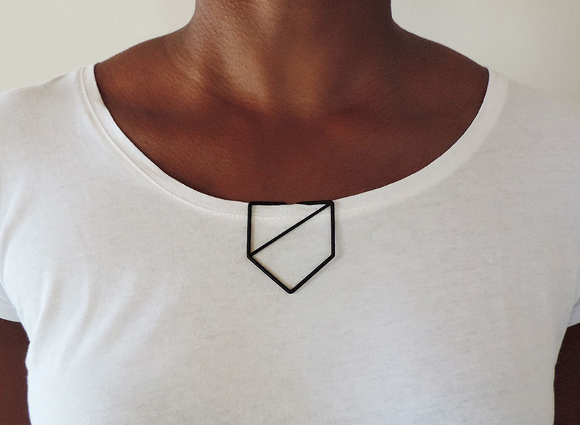 Lessis Nylon Pendant