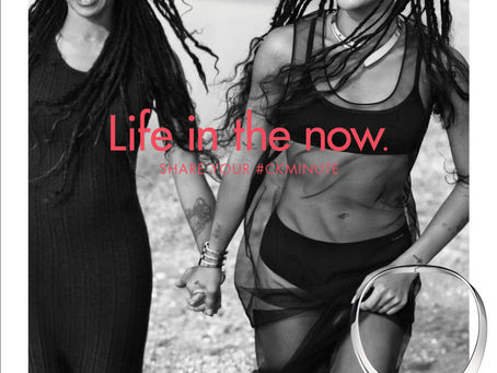 Zoë Kravitz et Lisa Bonet en duo pour la dernière campagne Montres & Bijoux de Calvin Klein