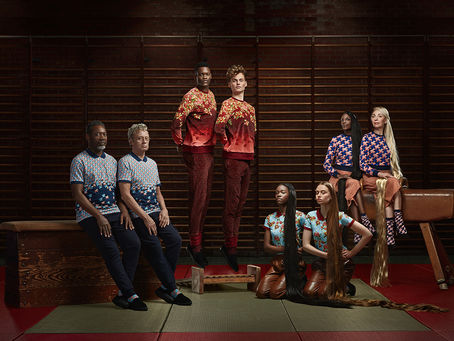 Stromae signe une troisième capsule graphique et colorée pour sa ligne vêtements Mosaert
