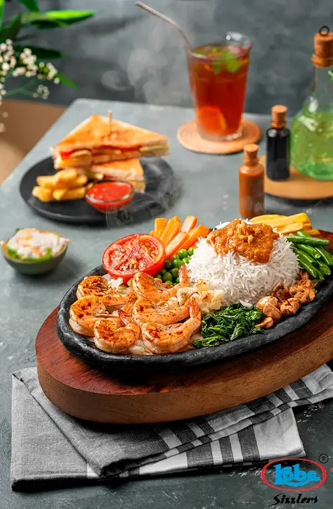 How to Light Food Photography Like a Pro (Without Breaking the Bank or Your Sanity)