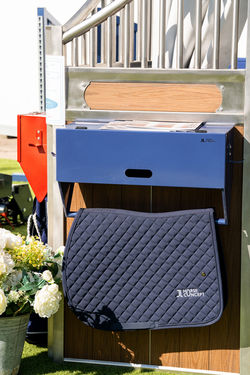 JL TACK BOX