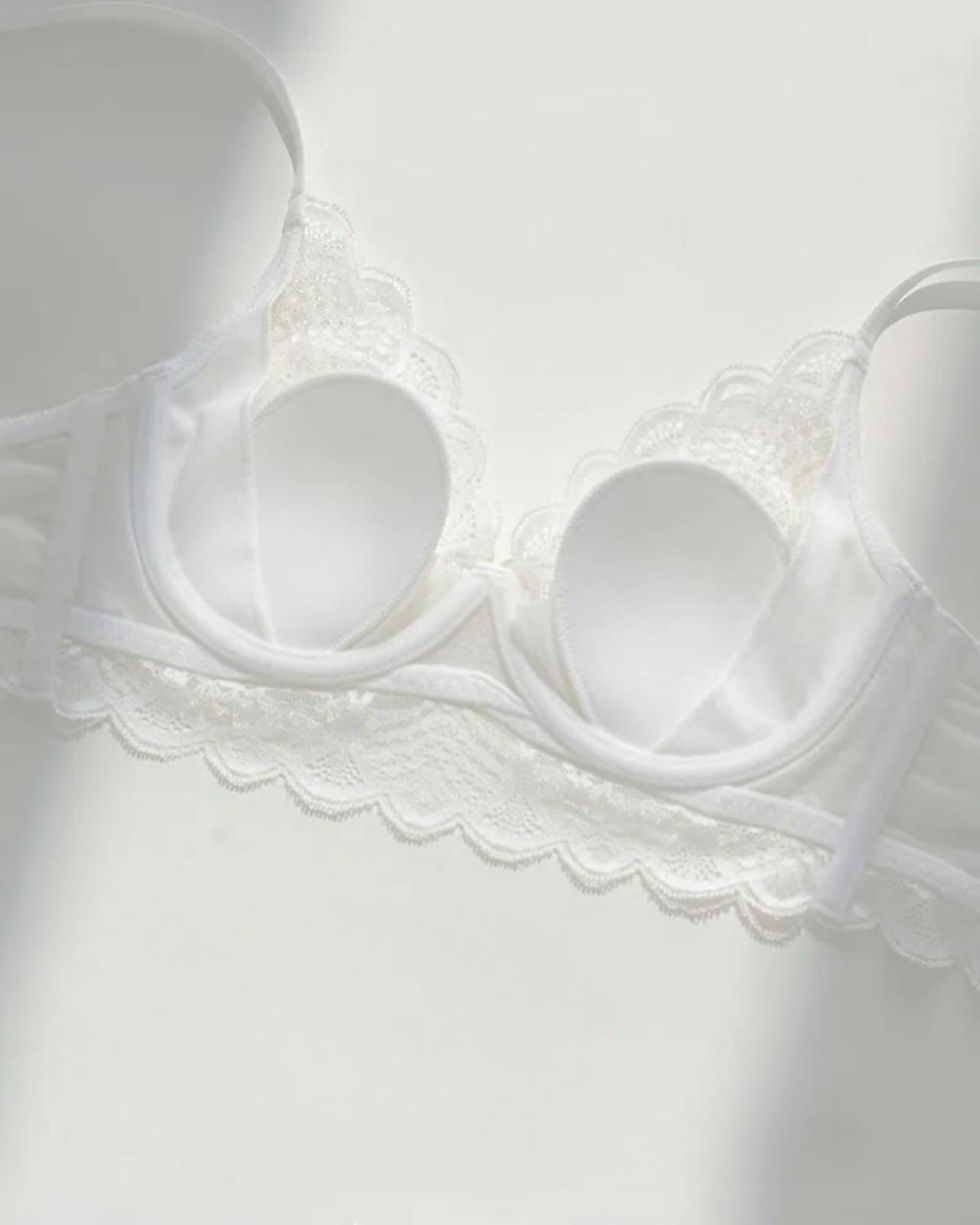 サムネイル： Bunnylace ｜フレンチシアーレース ≪ブラ&ショーツ≫