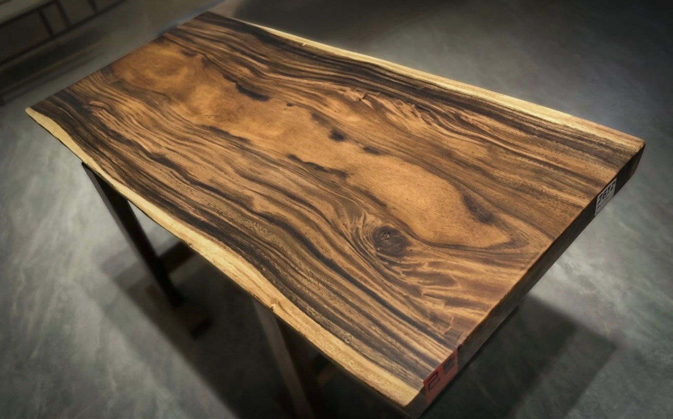 BiGi 6-7cm SSS 南美洲胡桃木原木天然邊餐枱 不同尺寸訂造 100% Walnut wood table in different sizes
