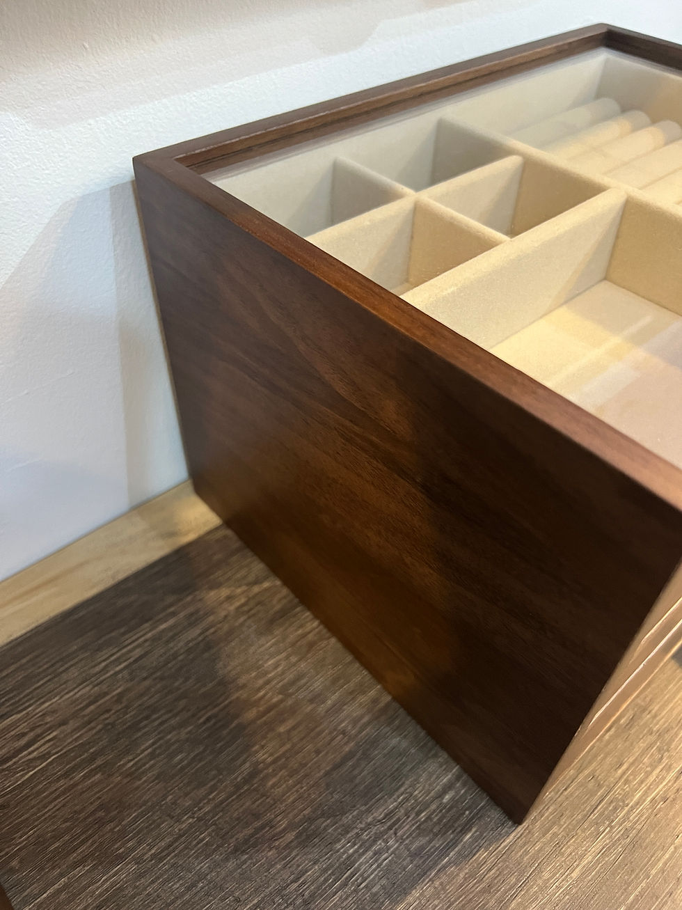Thumbnail: BIGI - Black walnut jewelry box