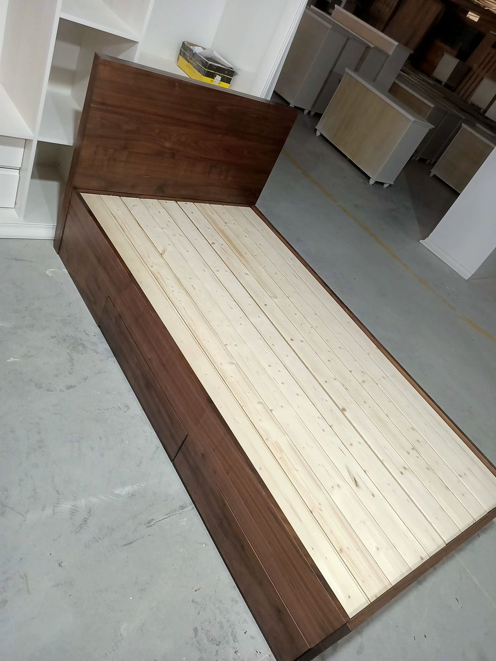 Thumbnail: BiGi 美國黑胡桃木 實木油壓床框 America solid black walnut bed frame ASOB-002A