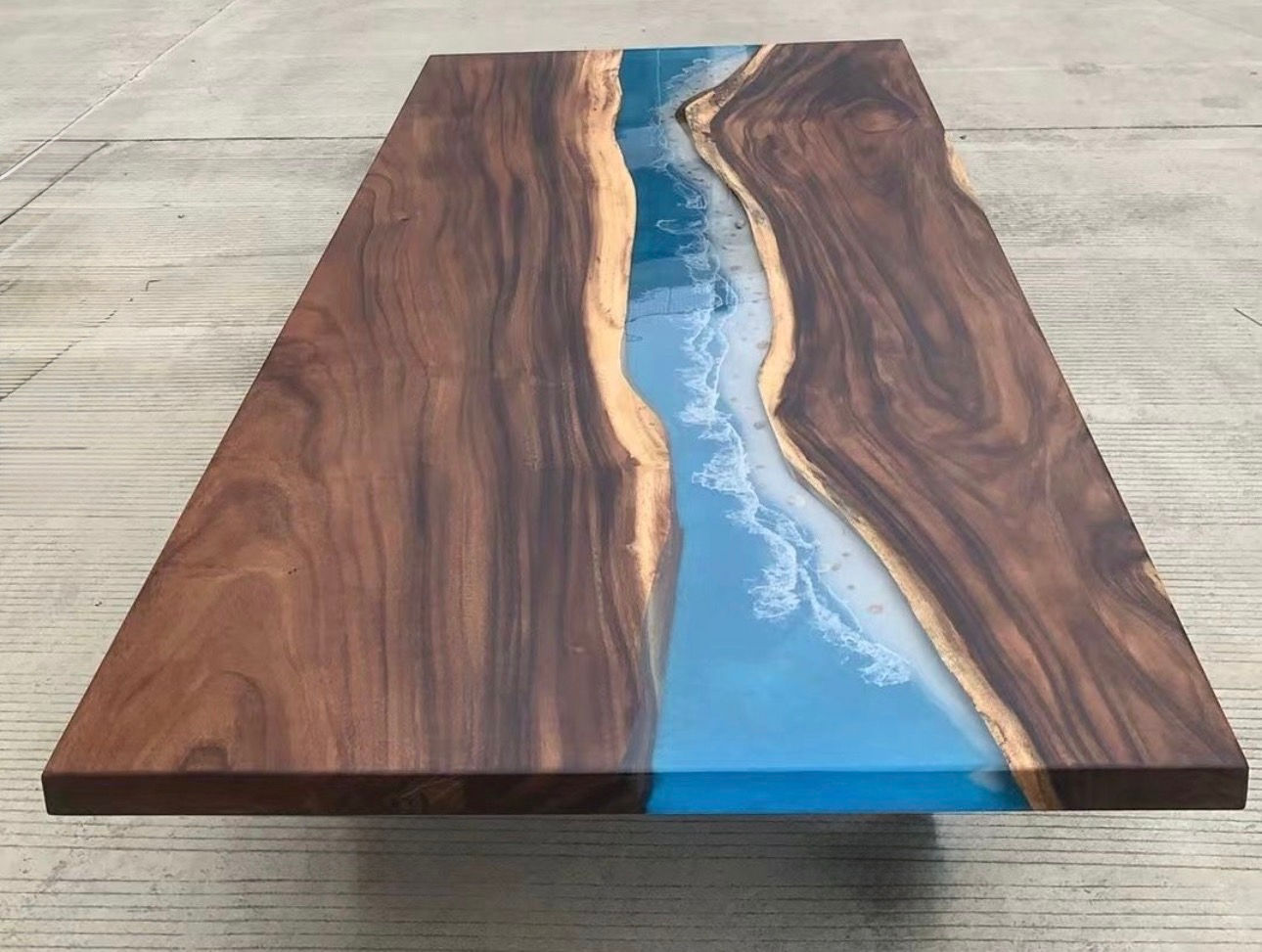 BiGi 4.5-5cm 環氧樹脂胡桃木原木餐枱 不同尺寸訂造 Resin Walnut wood table in different sizes