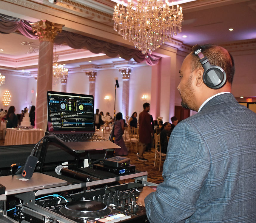 dj service near me