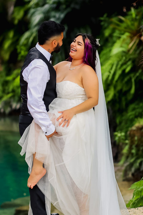 Wedding Pictures at Mar-D. Devieux Photography