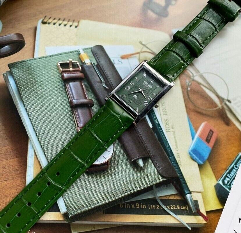 Thumbnail: Seiko Slim Quartz Green Face Green Croco Strap Japanese Man's Wrist Watch B12