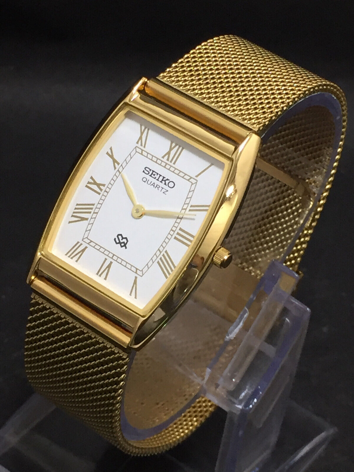 Seiko Slim Quartz White Face Gold Mesh Band Japanese Man's Wrist Watch B30