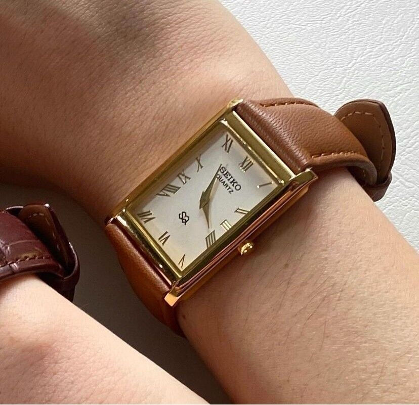 Thumbnail: Seiko Slim Quartz New Battery Roman Numerals Japanese Man Wrist Watch B87