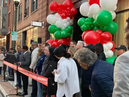 Grand opening of Giaridno