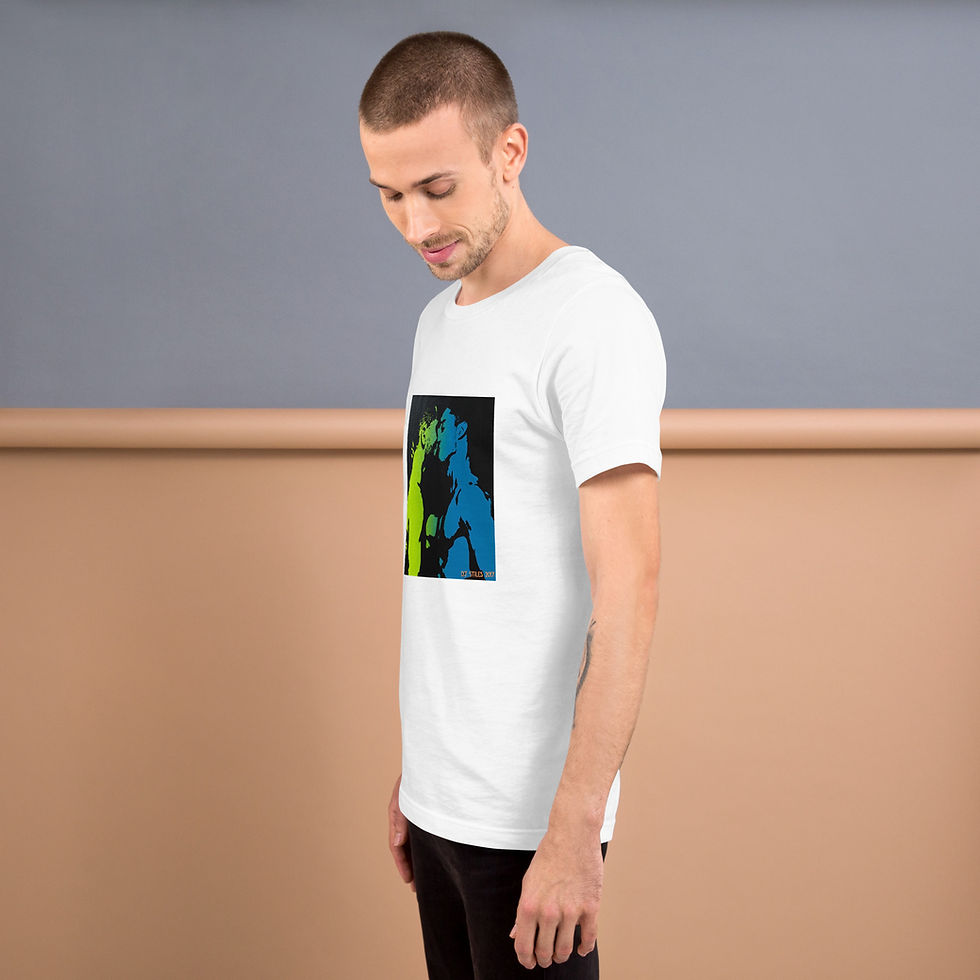 Thumbnail: Unisex t-shirt - The Kiss