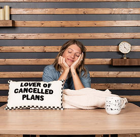 Danielle Noszka 2-min_edited.jpg